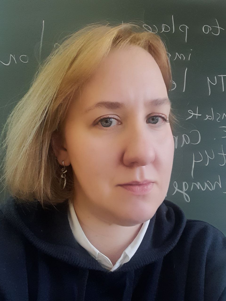 Можно ли детям и подросткам телефон, объясняет Кира Куликова, преподаватель Финансового университета при Правительстве РФ 